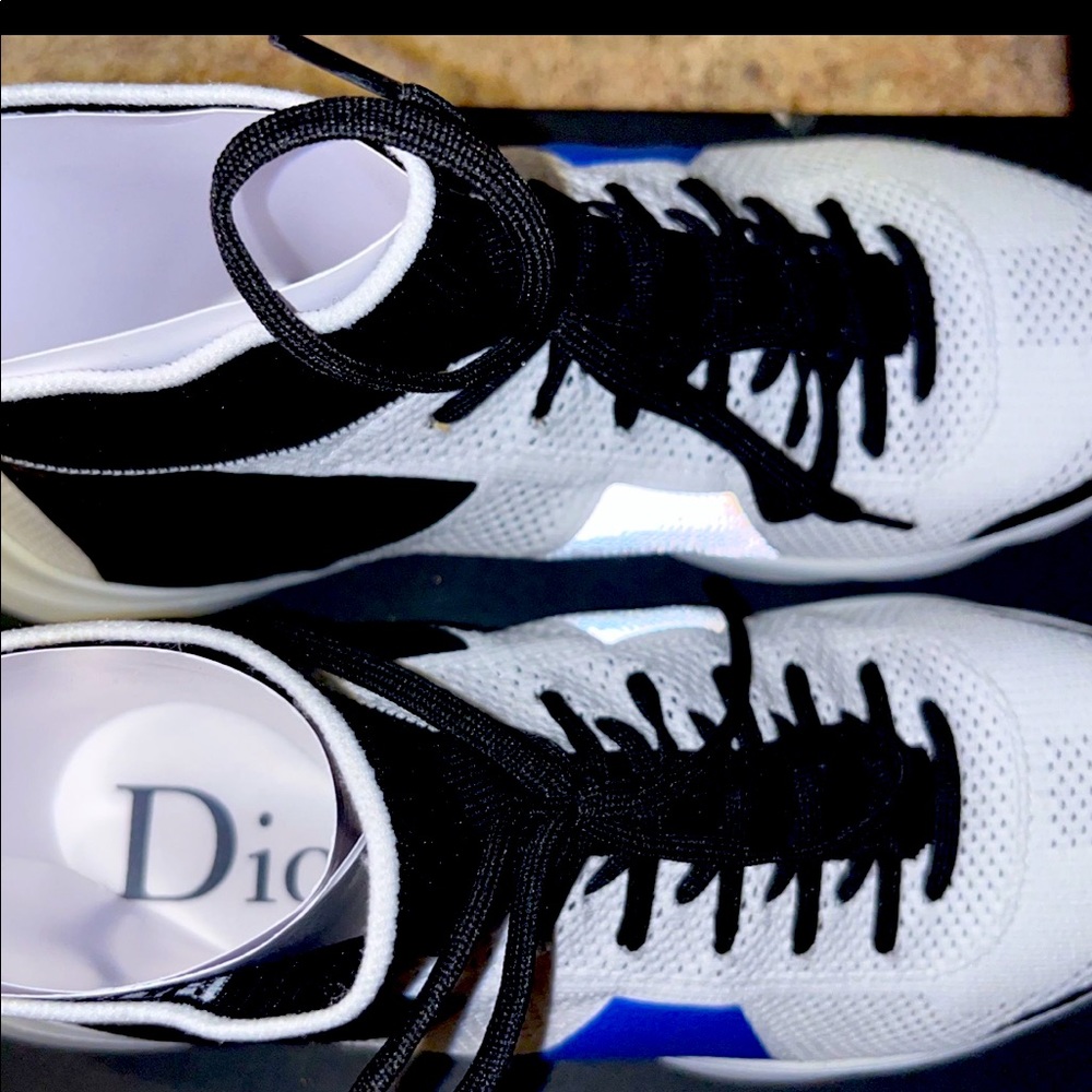 DIOR SNEAKERS